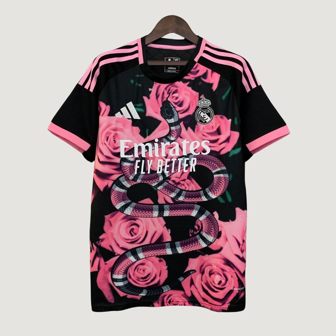 Real Madrid – Maillot Concept 25/26 – Noir & Rose