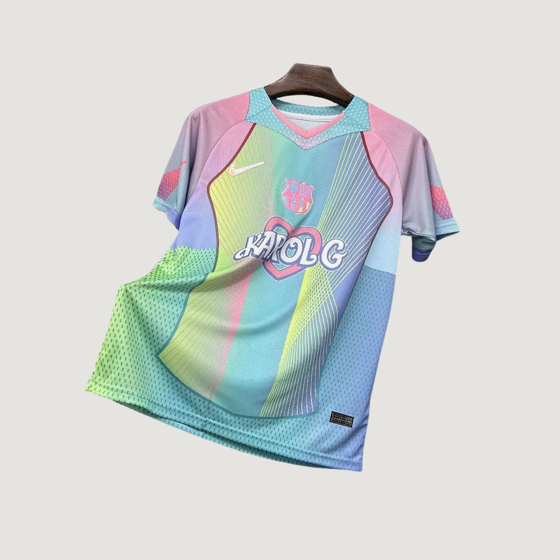 FC Barcelone – Maillot Concept Karol G 2025/26 – Multicolore Pastel