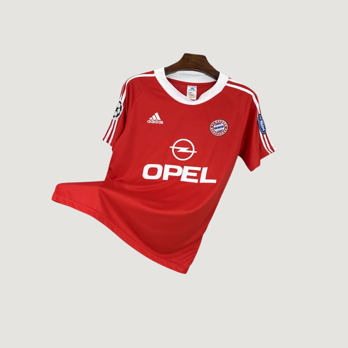 Bayern Munich – Maillot Retro 2001/02 – Rouge