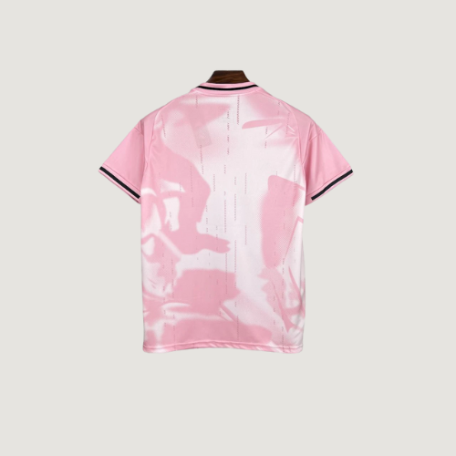 Real Madrid - Concept - rose, noir