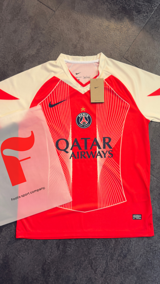 Paris Saint-Germain – Maillot Concept 2025/26 – Rouge, Crème