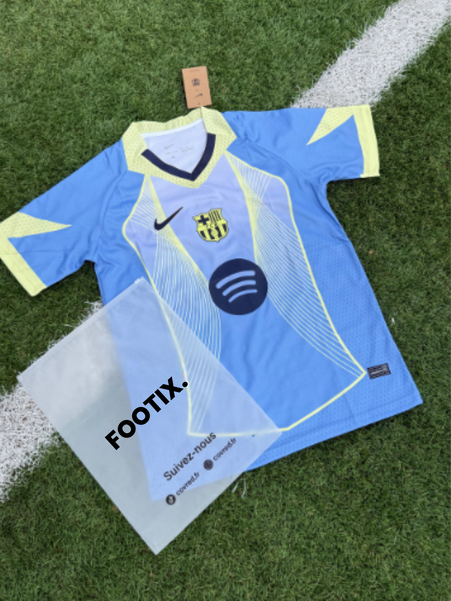 FC Barcelone – Maillot Concept 25/26 – Bleu Ciel & Jaune Pâle