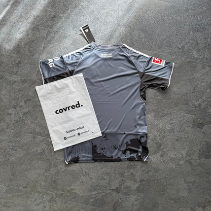 Eintracht Frankfurt – Maillot Third 2025/26 – Gris, Noir