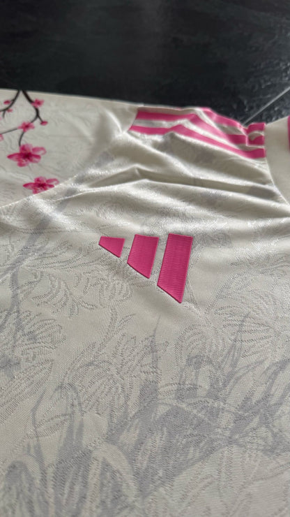 Japon – Maillot Concept – Blanc Rose Bleu